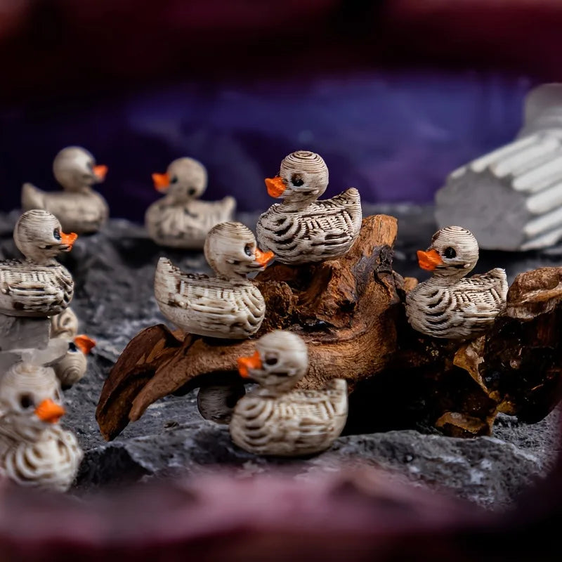 50-Piece Gothic Skull Duck Set – Halloween & Home Decor Gothic Decor Figurines Babs