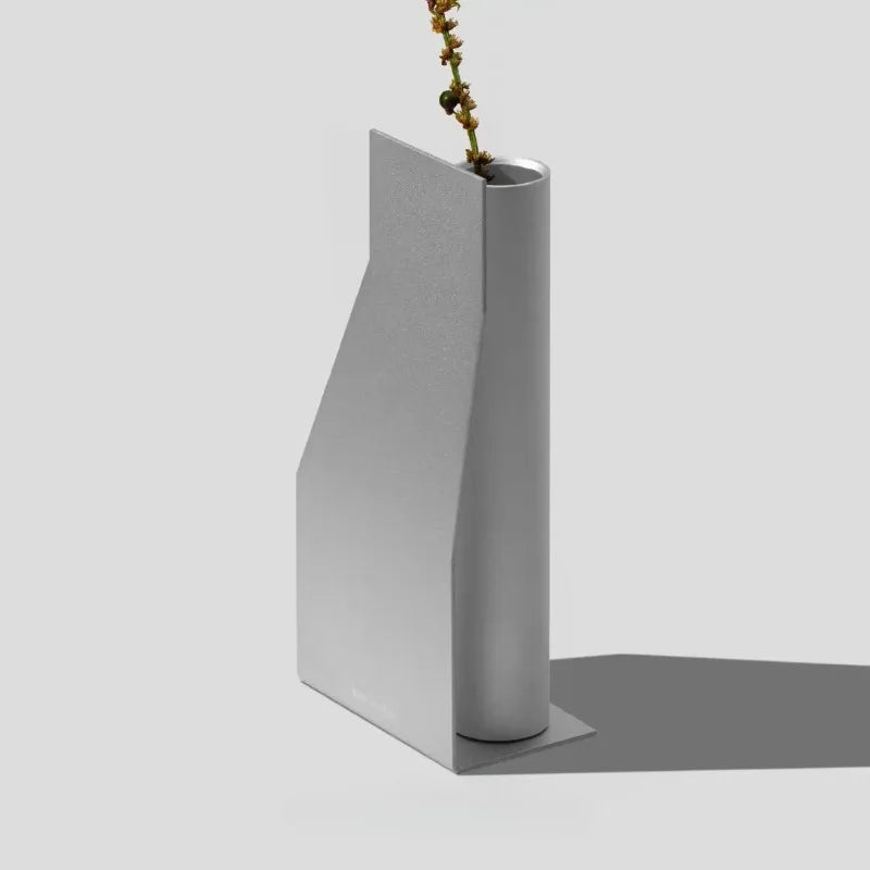 Modern Metal Aluminum Decorative Vase – Luxury Silver Home Décor Decorative Metal Vase Babs
