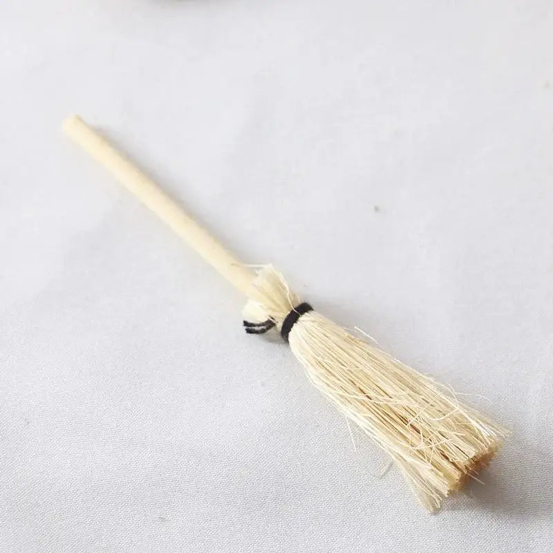 4pc Mini Broom & Mop Hand-Woven Wooden Miniature Pendants Miniature Decor Pendant Babs