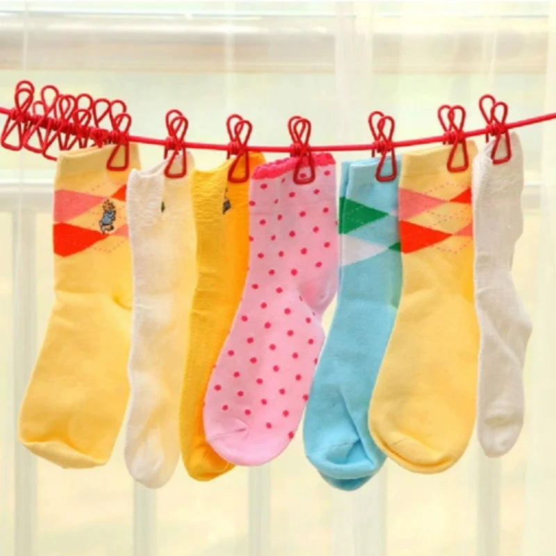 Portable Clothesline with 12 Clothespins – Retractable Travel Portable Clothesline Babs
