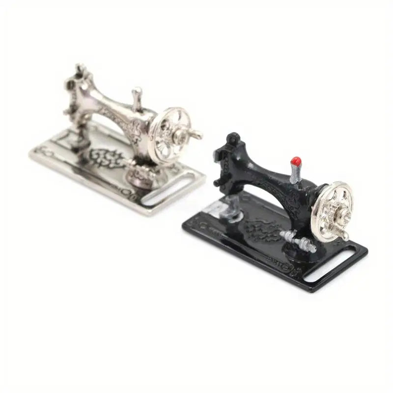 Miniature Metal Sewing Machine 1:12 Dollhouse Scale Decor Dollhouse Miniature Babs