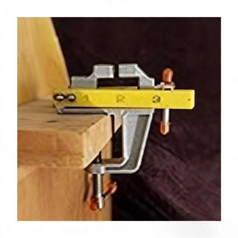 Mini Bench Vise Clamp – DIY Rotary Tool Holder for Engraving Mini Bench Vise Babs