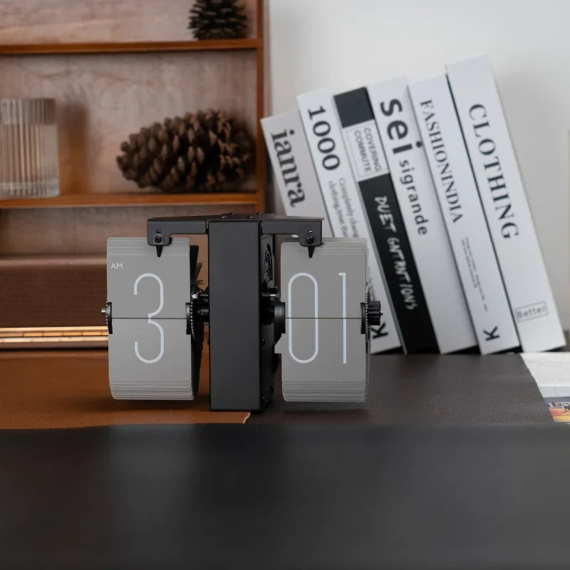 Nordic Retro Page-Turning Desk Clock | Luxury Table Ornament Flip Desk Clock Babs Grey And Black