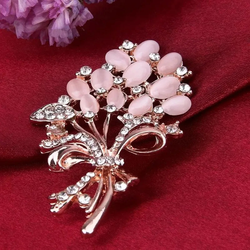 Women's Flower Brooch Pin – Zinc Alloy Fashion Jewelry Gift Fashion Brooch Pin Babs