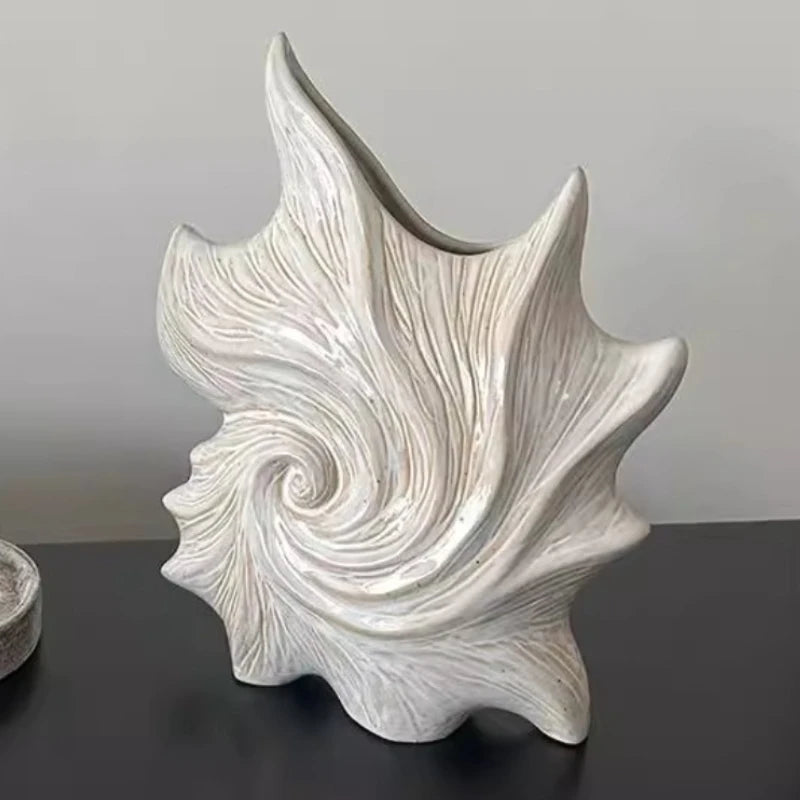 Nordic Ceramic Conch Vase – Elegant Table Décor Ornament Decorative Ceramic Vase Babs