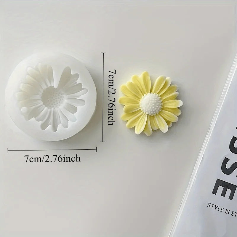 Daisy Silicone Candle & Soap Mold – DIY Candle Making Kit Silicone Candle Mold Babs