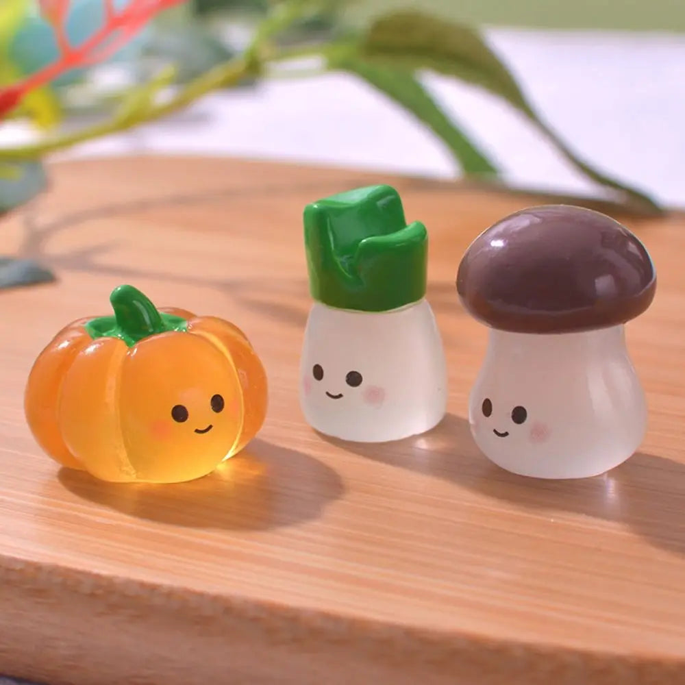 Luminous Mini Vegetable Figurines – Resin DIY Miniature Decor Miniature Figurines Babs