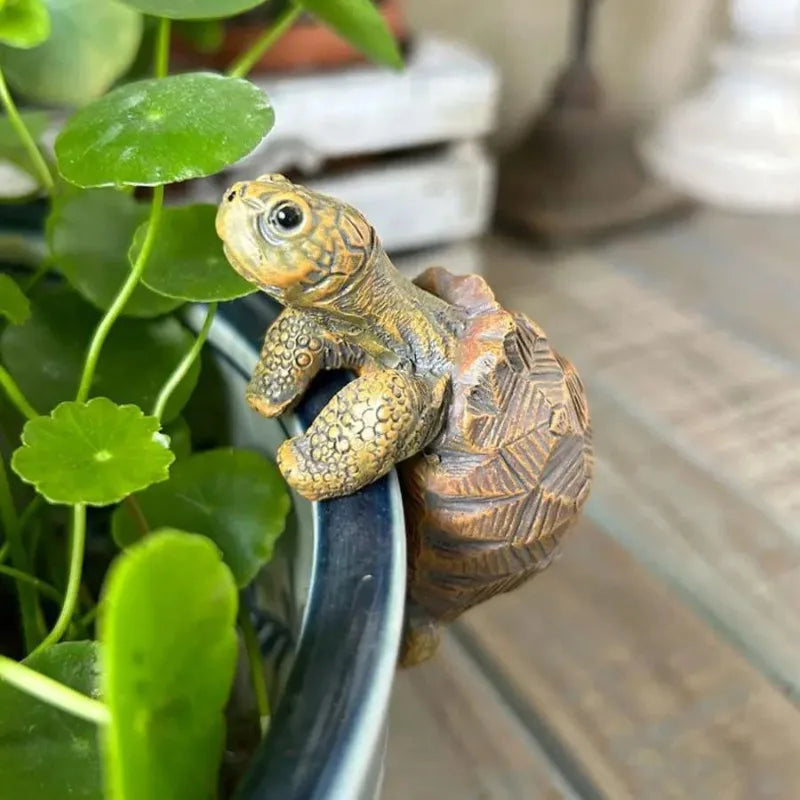 Turtle Hanging Ornament – Flower Pot & Garden Decor Garden Ornament Babs