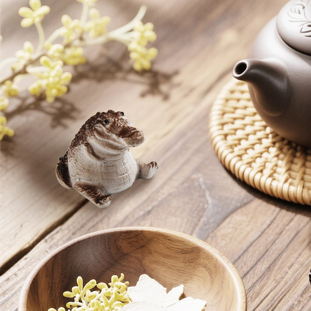 Handmade Crocodile Tea Pet Resin Ornament – Tea Ceremony Gift Tea Pet Figurine Babs