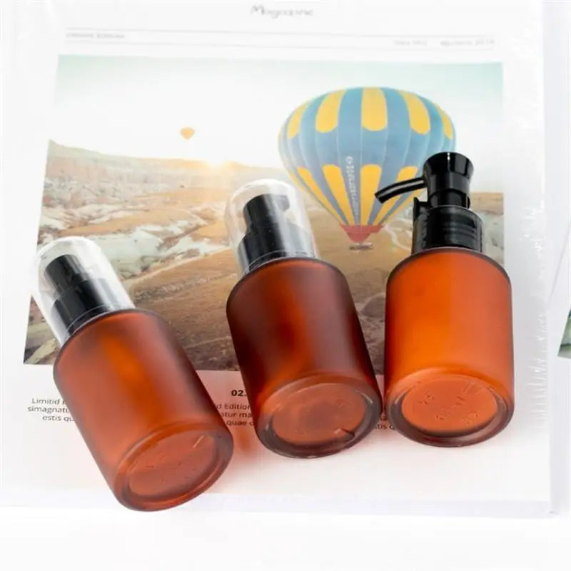 60ml Wine Red Glass Spray Bottle – Refillable Fine Mist Sprayer Glass Spray Bottle Babs