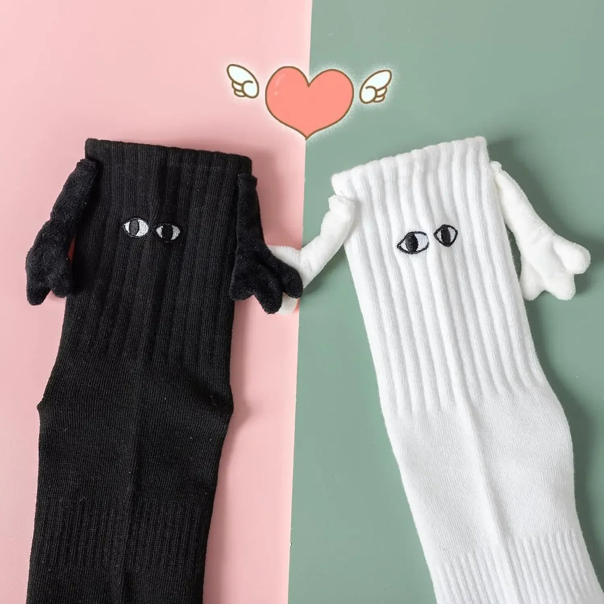 Magnetic Couple Socks – Cartoon Big Eyes Mid-Tube Knit Stockings Novelty Knit Socks Babs