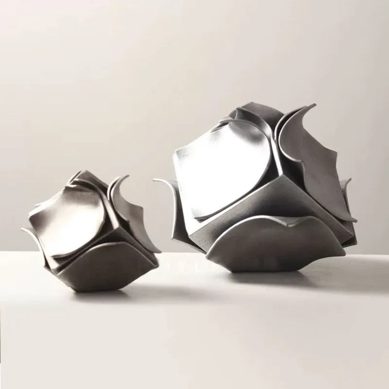 Aesthetic Metal Figurines & Luxury Dried Flower Vases | Modern Décor Decorative Figurine Vase Babs