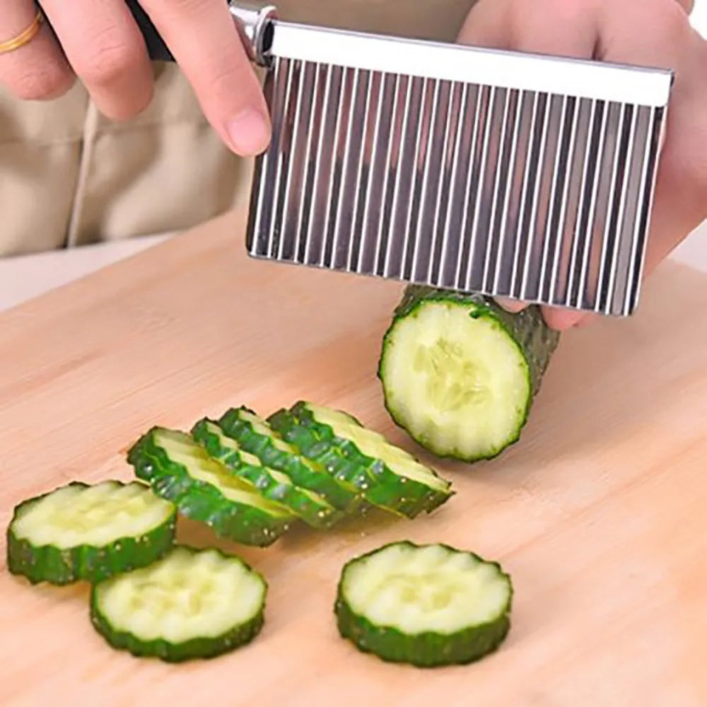 Stainless Steel Wavy Crinkle Cutter Knife – Potato & Veggie Slicer Crinkle Cutter Knife Babs