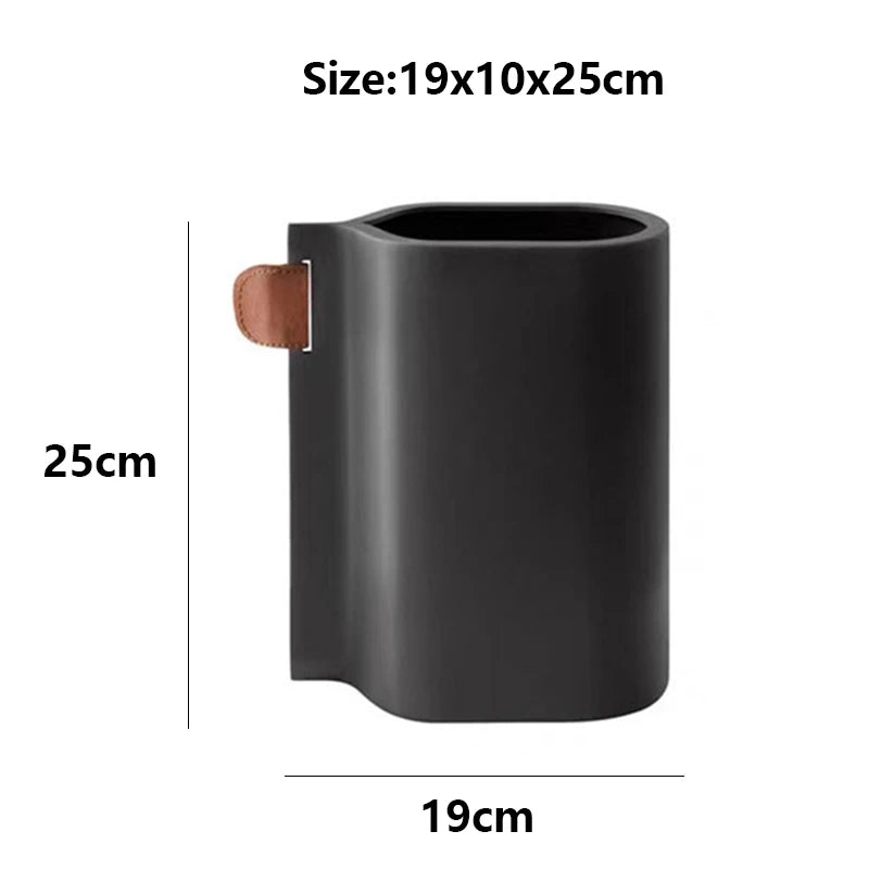 Modern Minimalist Metal Vase – Nordic Style Home Décor Decorative Metal Vase Babs Black-Short