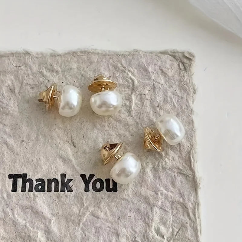 10pcs Pearl Butterfly No-Sew Anti-Glare Button Clips for Women Decorative Button Clips Babs