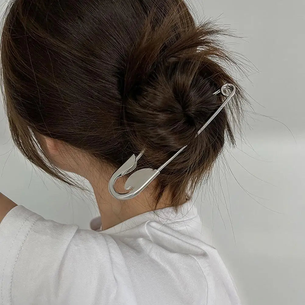 Large Cyberpunk Shark Clip Hairpin – Alloy Barrette for Women Shark Clip Barrette Babs