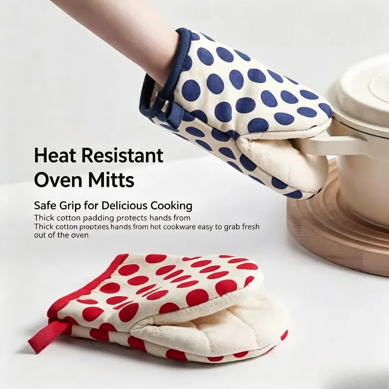 Polka Dot Oven Mitts – Heat-Resistant Thick Cotton Baking Gloves Oven Mitts Babs