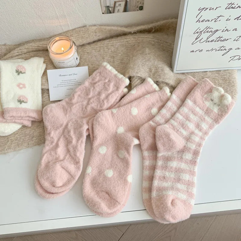 Women's Thick Pink Strawberry Cozy Home Socks – Soft & Warm Casual Cozy Socks Babs