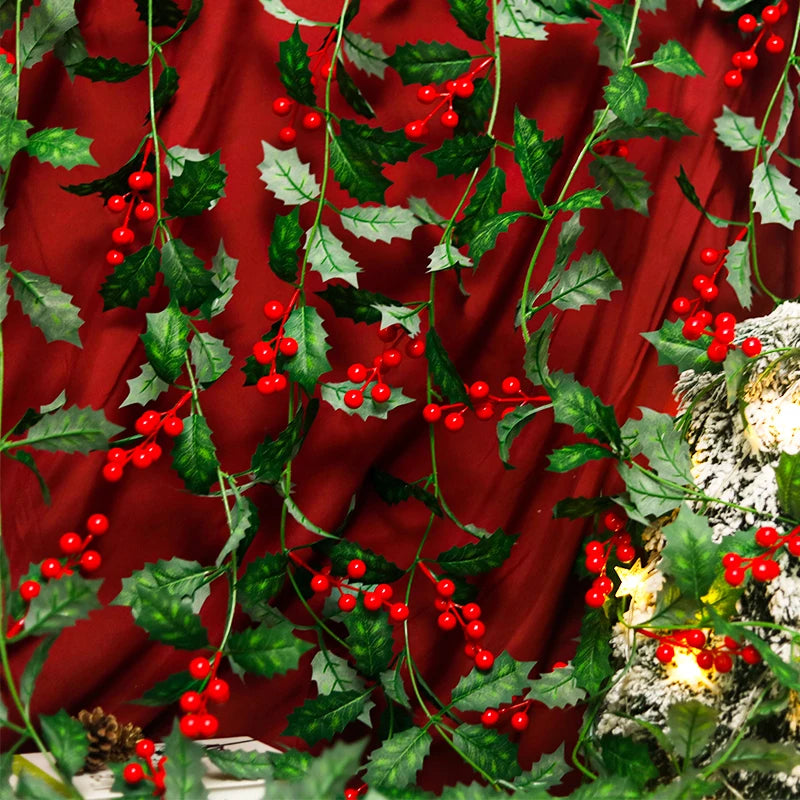 Artificial Berry & Leaf Vine Christmas Wreath – 205cm Décor Artificial Christmas Wreath Babs