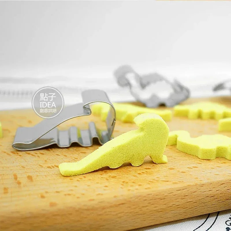 6-Piece Dinosaur Stainless Steel Cookie Cutters Baking Set Cookie Cutter Set Babs