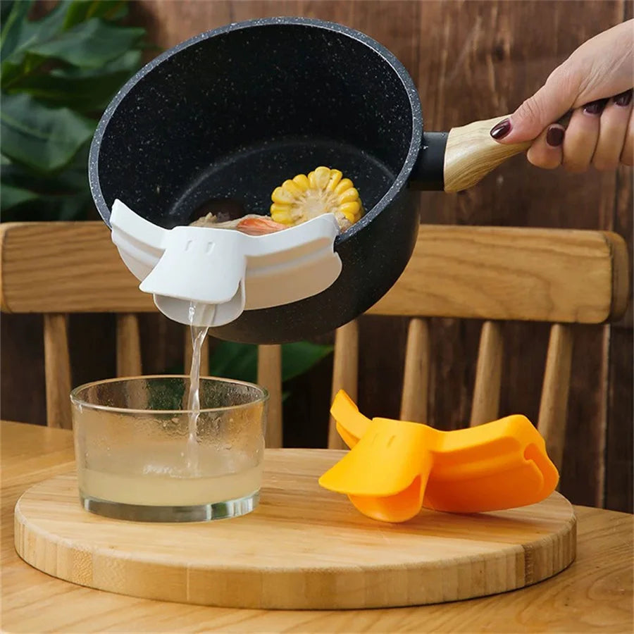 Cute Duck Clip-On Pot Strainer & Rice Washer Kitchen Tool Kitchen Strainer Babs