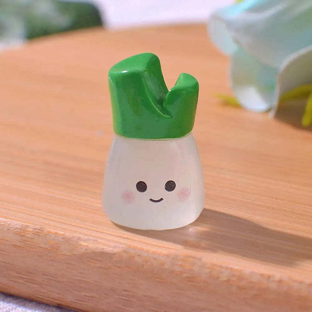 Luminous Mini Vegetable Figurines – Resin DIY Miniature Decor Miniature Figurines Babs Style 5
