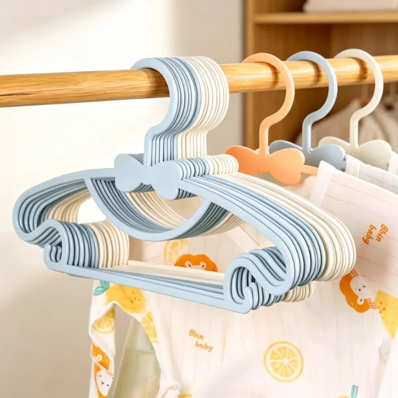 20pcs Kids Plastic Hangers – Children's Closet Organizer Children's Clothing Hangers Babs
