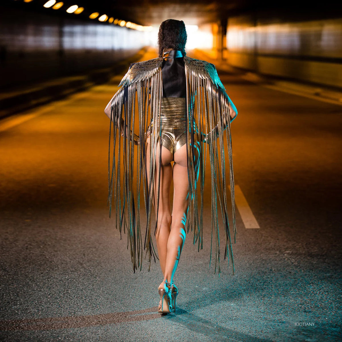 Gothic Sequined Tassel Wings Cape – Unisex Y2K Cosplay Cover-Up Cosplay Cape Babs