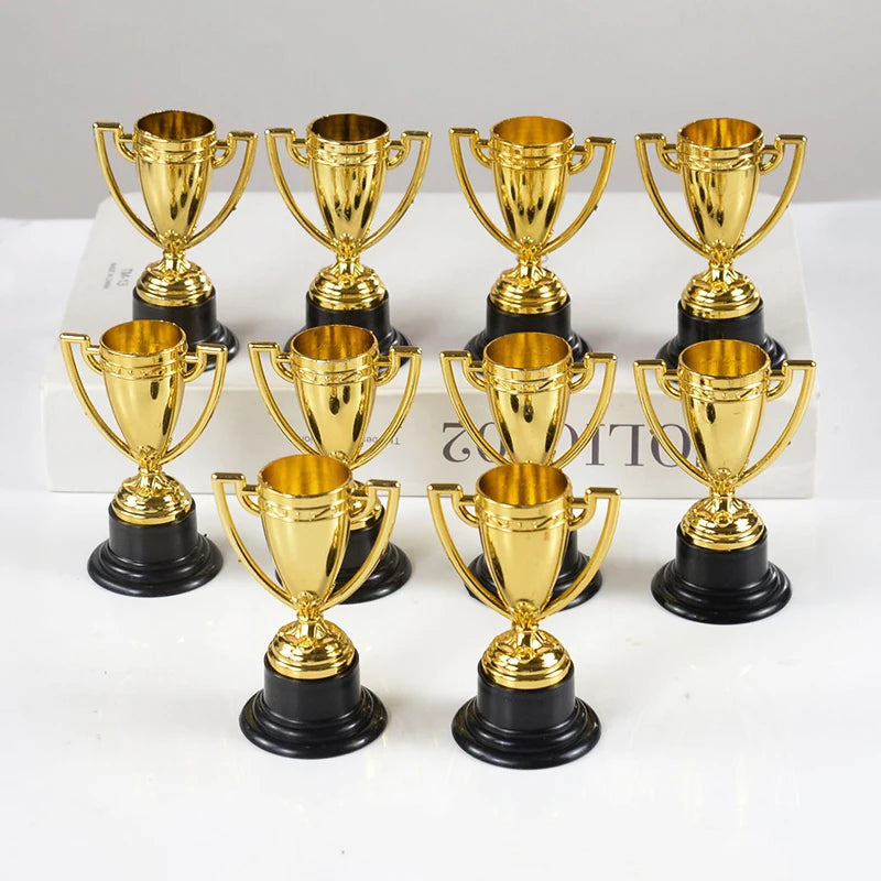 Gold Plastic Winner Medals & Trophies Kids Party Favors 5/10Pc Party Favor Medals Babs Trophy-C 5pcs