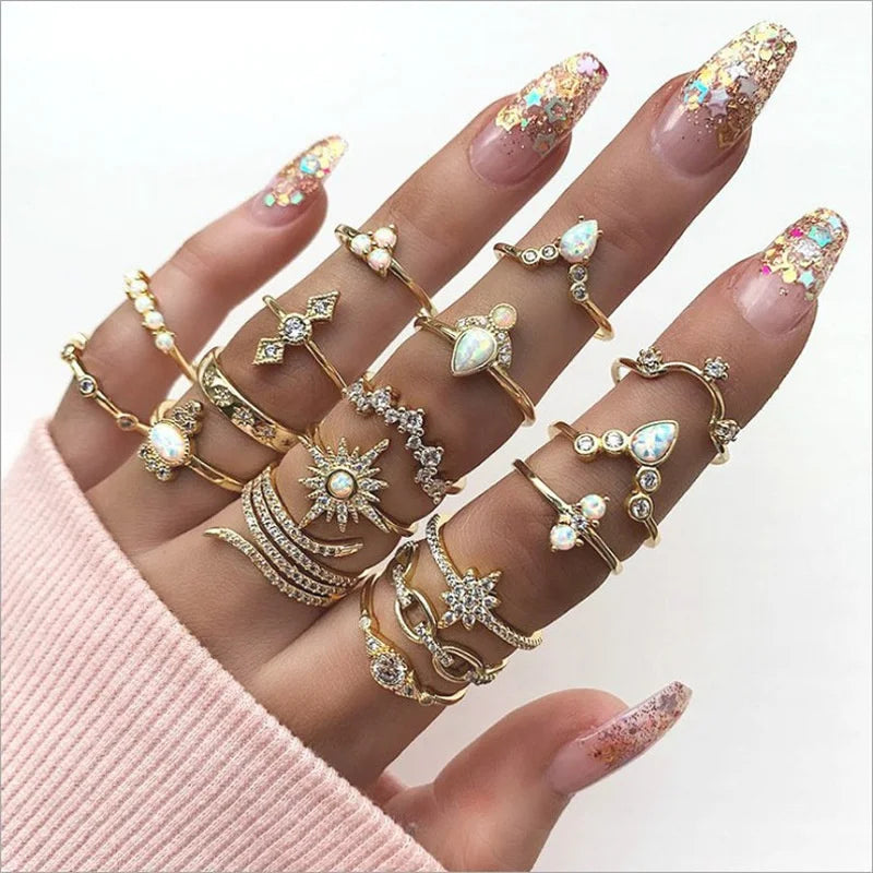 17-Piece Crystal Ring Set – Boho Geometric Jewelry for Women Crystal Ring Set Babs