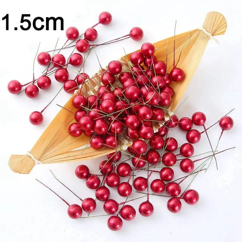 50/100Pcs Artificial Berry Christmas Ornaments – DIY Wreath Décor Christmas Ornaments Babs 1.5CM Deep red 50Pcs