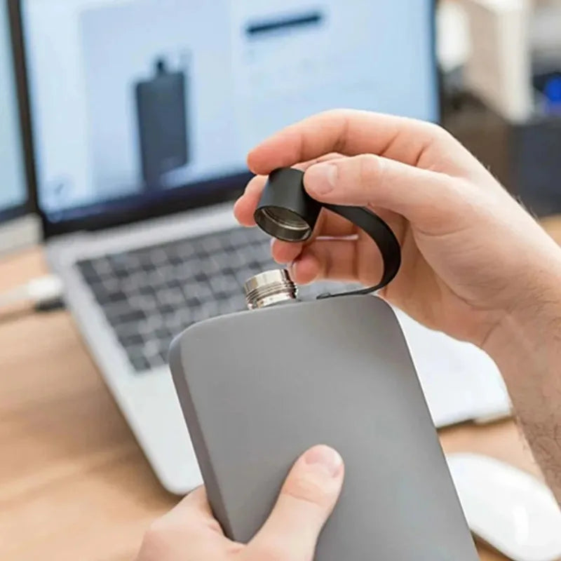 500ml Stainless Steel Hip Flask | Portable Travel Whiskey Flask Hip Flask Babs