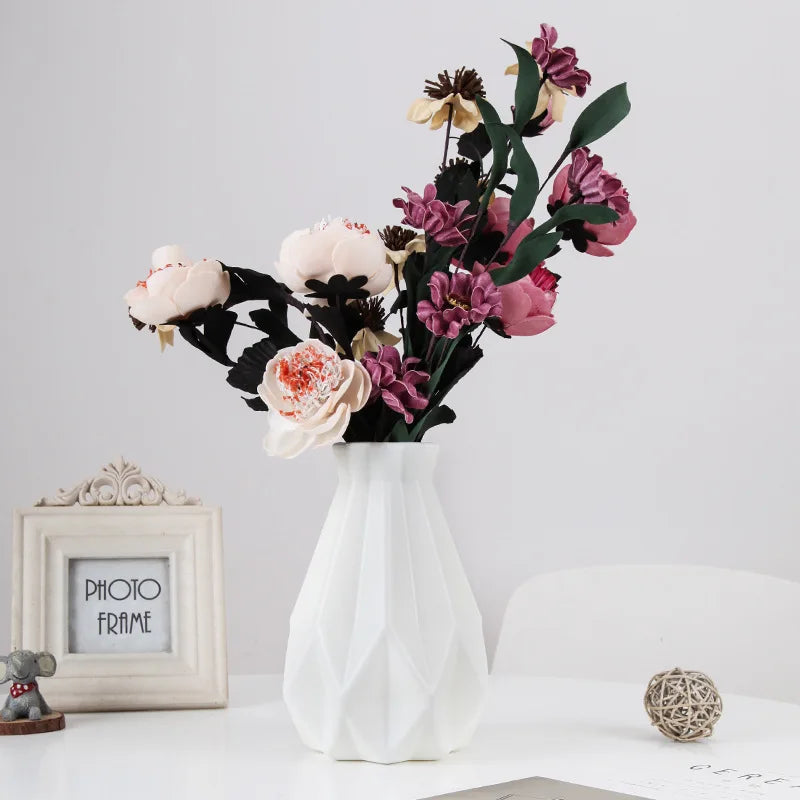Modern Nordic Plastic Flower Vase – Tabletop Bouquet Pot Decorative Flower Vase Babs