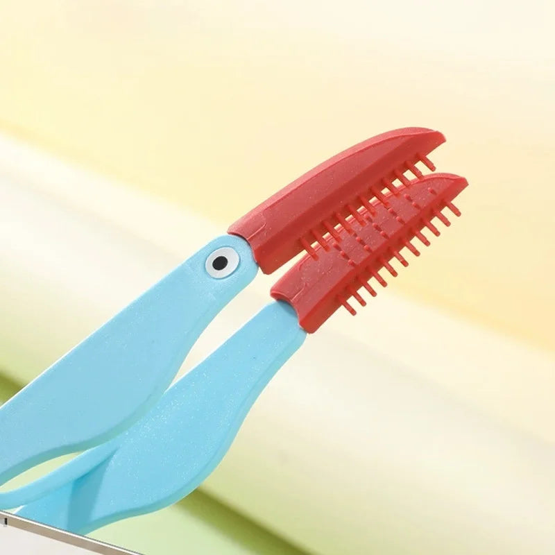 Pet Eye Cleaning Comb – Dog & Cat Tear Stain Remover Brush Pet Grooming Brush Babs