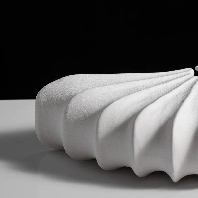 Modern Ceramic Fan Vase – Minimalist White Porcelain Décor Decorative Ceramic Vase Babs