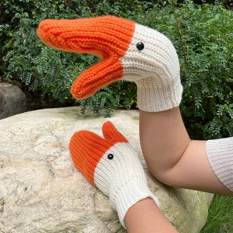 Kawaii Swan Mitten Gloves – Knitted 3D Goose Full Finger Unisex Novelty Knit Gloves Babs