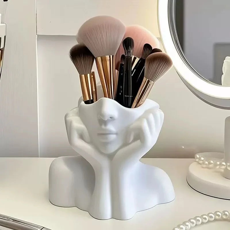 Face Shape Makeup Brush Holder – Portable Beauty Storage Box Makeup Brush Holder Babs Makeup brush holder