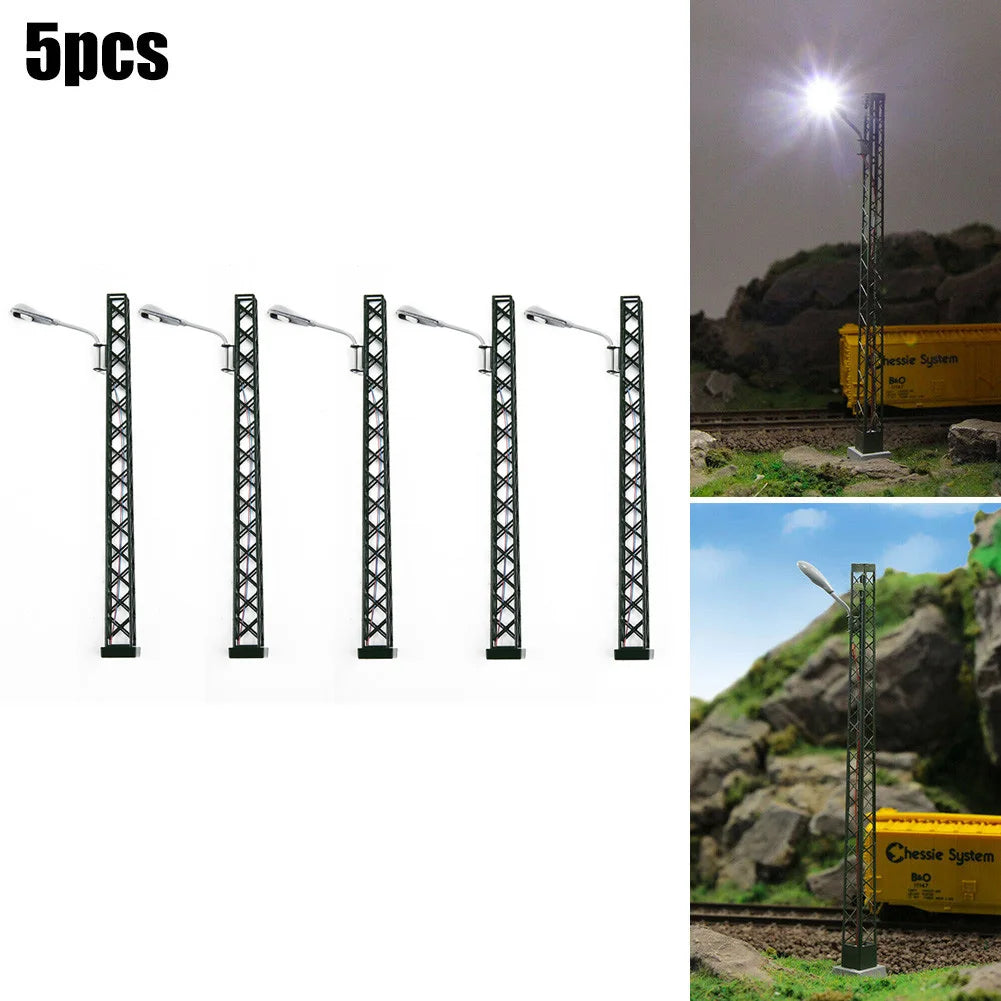 5Pcs HO Scale Lattice Mast LED Street Lights for Model Railway Model Railway Lights Babs