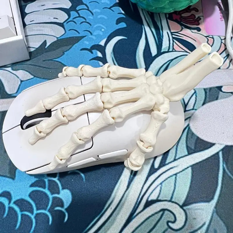 3D Printed Flexible Skeleton Hand Halloween Decoration Ornament Halloween Decoration Babs