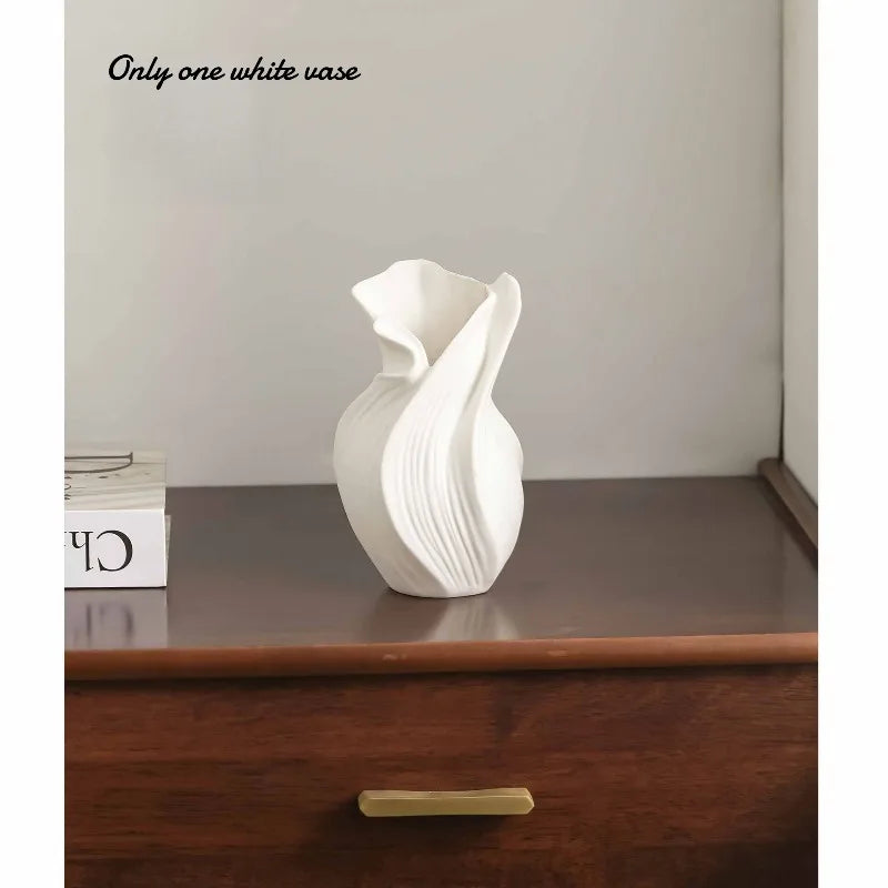 Modern Ceramic Vase – Light Luxury Home Décor Ornament Decorative Ceramic Vase Babs c