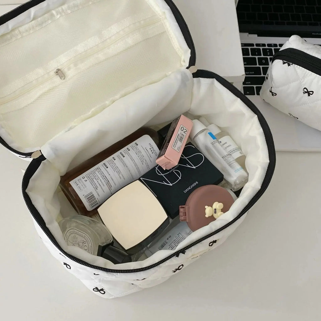 Floral Quilted Cosmetic Pouch – Large Travel Makeup Organizer Cosmetic Travel Pouch Babs