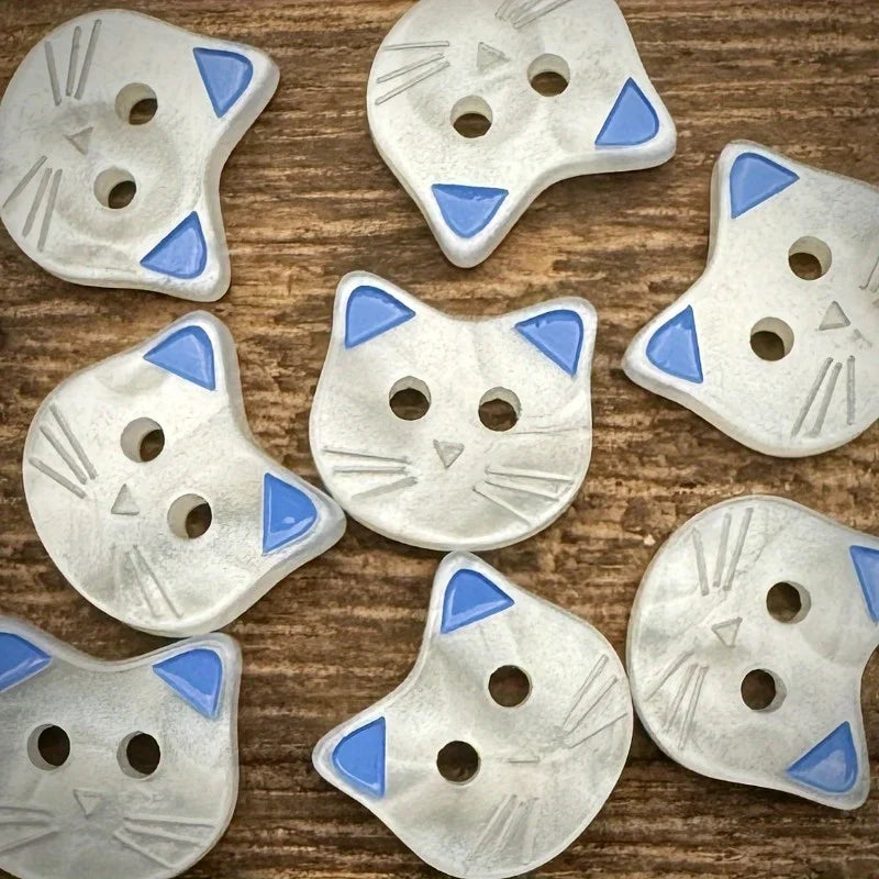 Cartoon Cat 2-Hole Buttons for Kids Clothing & BJD Crafts Decorative Sewing Buttons Babs