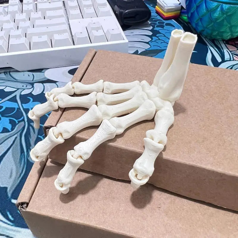3D Printed Flexible Skeleton Hand Halloween Decoration Ornament Halloween Decoration Babs
