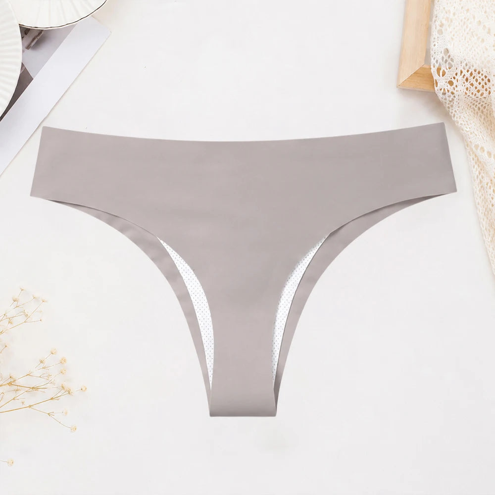 Women's Seamless No-Show Anti Camel Toe Thong Panties Seamless Thong Panties Babs Purple 1XL 1pc
