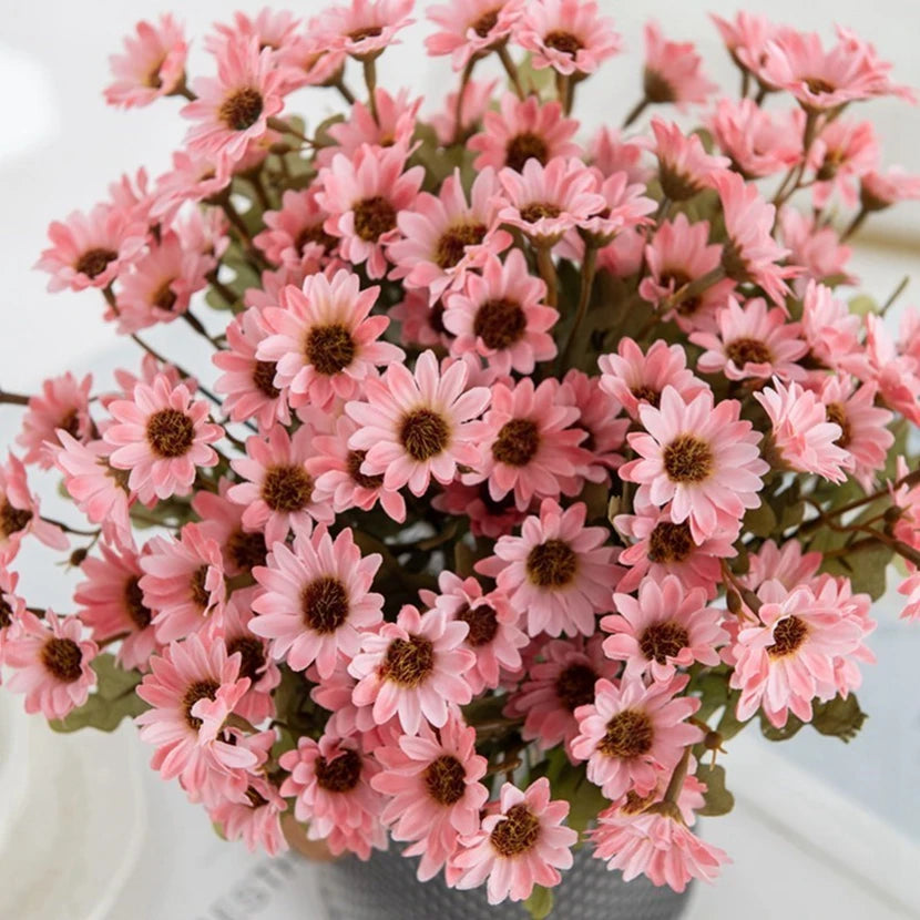 Small Daisy Silk Artificial Flowers – Wedding & Home Décor Artificial Flowers Babs