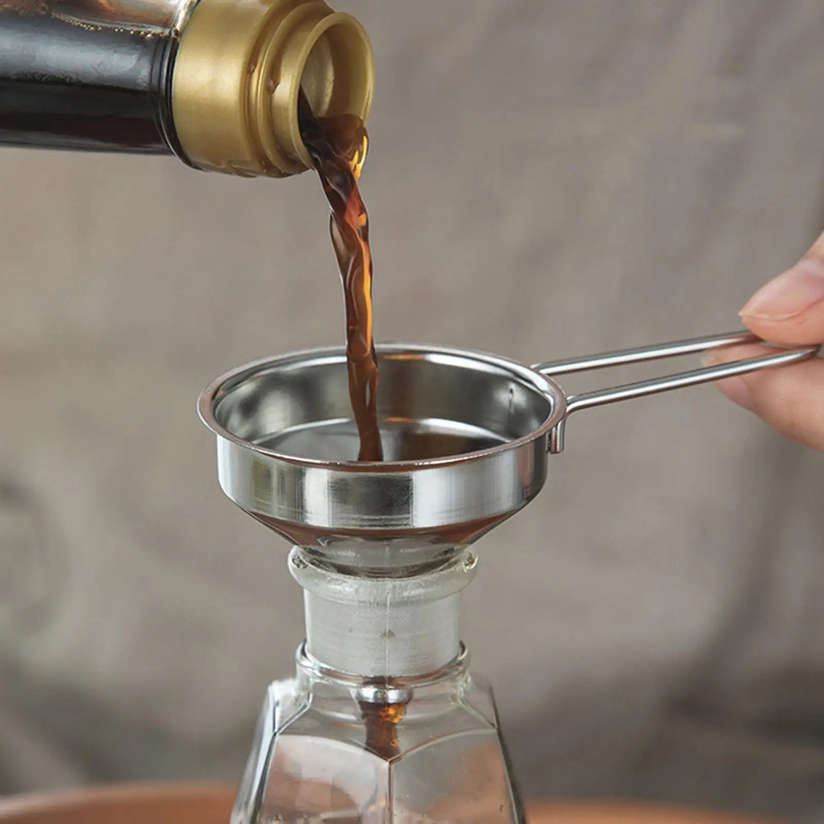 Stainless Steel Mini Funnel – Hangable Food-Grade Kitchen Tool Kitchen Funnel Babs
