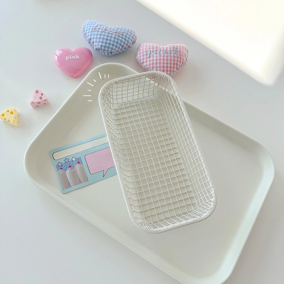 Metal Wire Storage Basket – Desk, Kitchen & Home Organizer Wire Storage Basket Babs WHITE