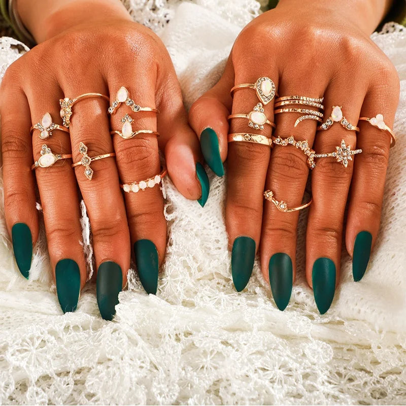 17-Piece Crystal Ring Set – Boho Geometric Jewelry for Women Crystal Ring Set Babs
