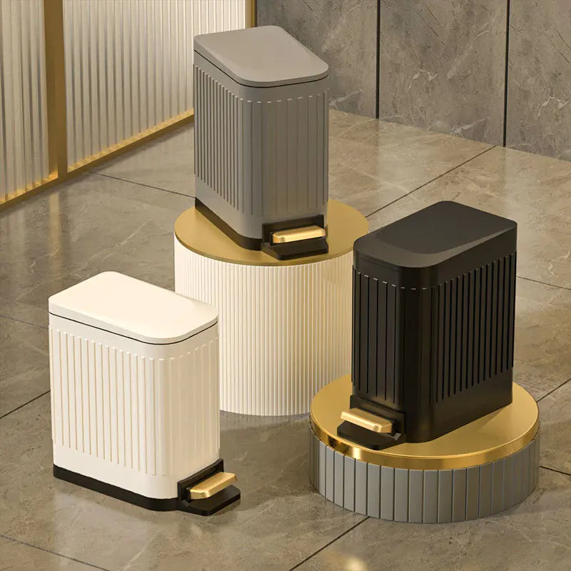 Stainless Steel Foot Pedal Trash Can with Lid – 10L Modern Foot Pedal Trash Can Babs