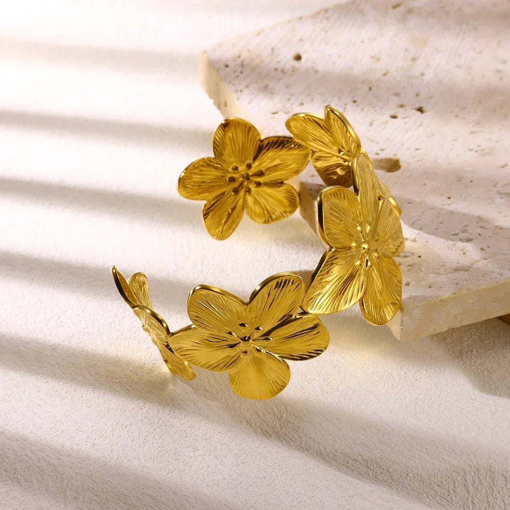 Flower Cuff Bracelet Gold Wide Face Fashion Jewelry for Women Cuff Bracelet Babs ASL70531G